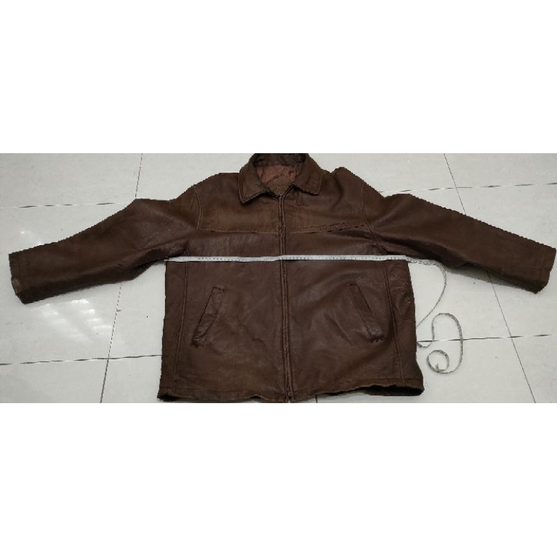 Leather Jaket kulit kondisi minus ( lihat keterangan foto ) asli size jumbo model Casual kerah daun 