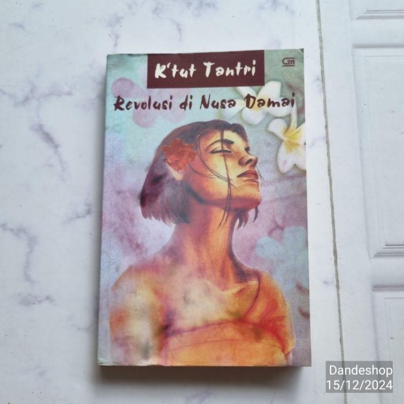 Revolusi di Nusa Damai by K'tut Tantri - Novel Bekas Preloved