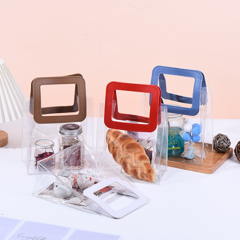 

Tas Mika PVC Handle Kulit | Tas Souvenir Ulang Tahun Transparant Bening Plastik Goodie Bag Tebal Ukuran 16x9x17cm