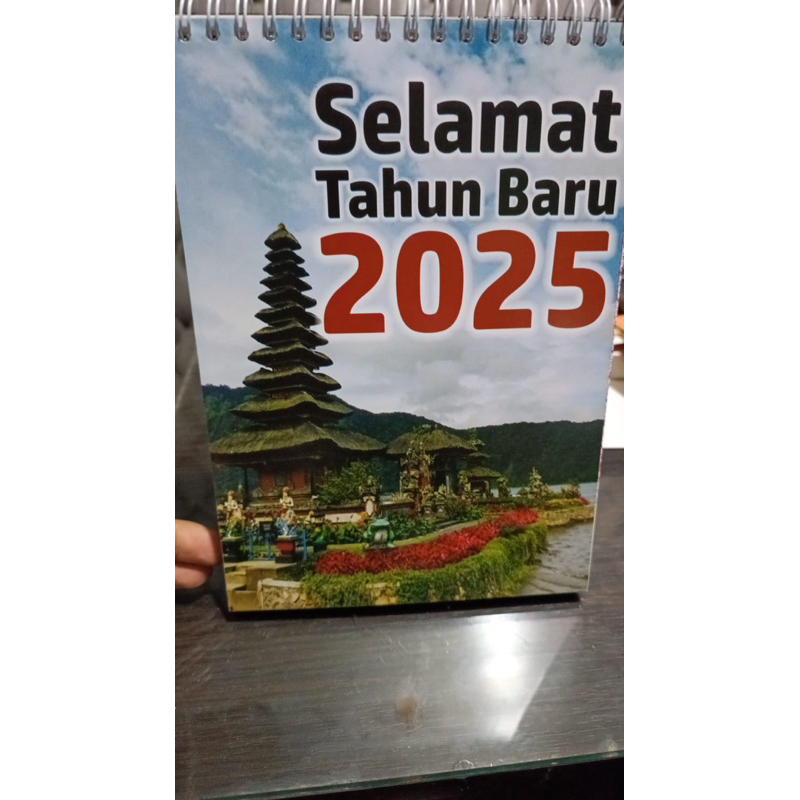 

Kalender Meja Bali