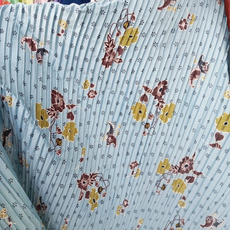 kain satin plisket motif bunga - kain satin plisket - kain plisket motif - ajt