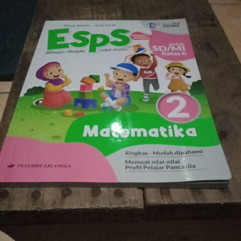 

buku random penuh pengetahuan