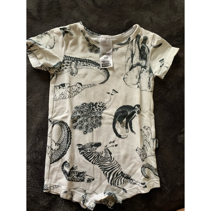 Bonds romper size 0-3