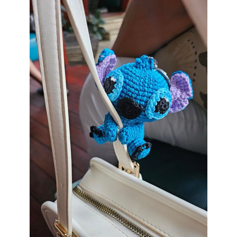 Gantungan kunci rajut stitch / Gantungan tas/ boneka stitch / boneka rajut stitch / lilo&stitch / cr