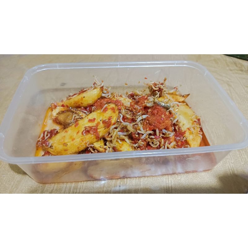 

Ikan teri balado