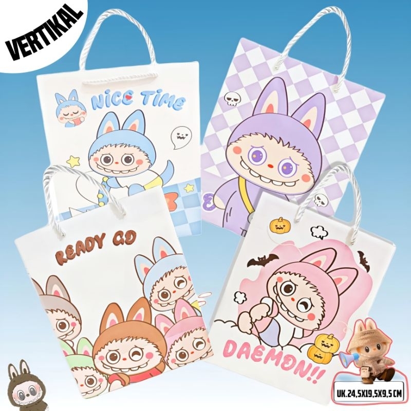 

Shopping Bag Labubu Vertikal [24,5x19,5x9,5 CM]/Tas Belanja/Tas Kertas Karton/Paper Bag