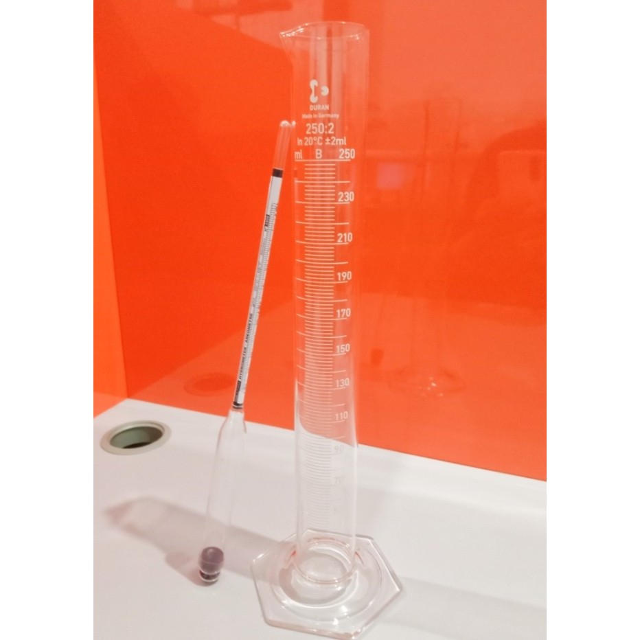Hydrometer Minyak Kayu Putih Minyak Nilam Plus Gelas Ukur Kaca 250 ml