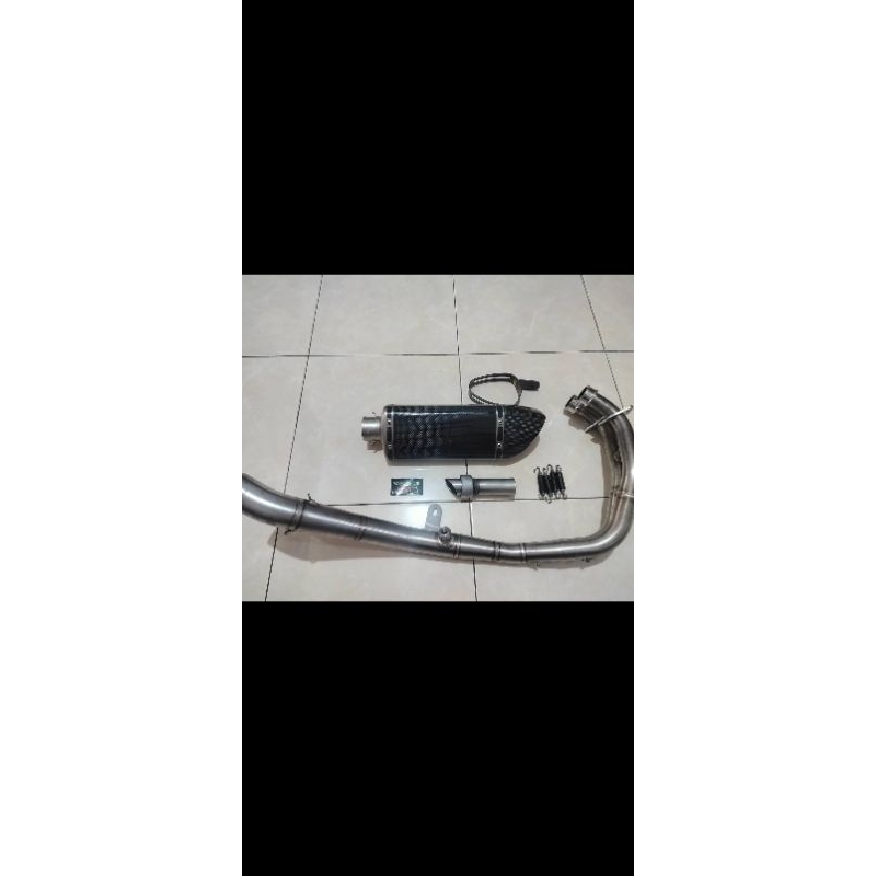 Akrapovic Slovenia karbon original fulsystem R25 MT25