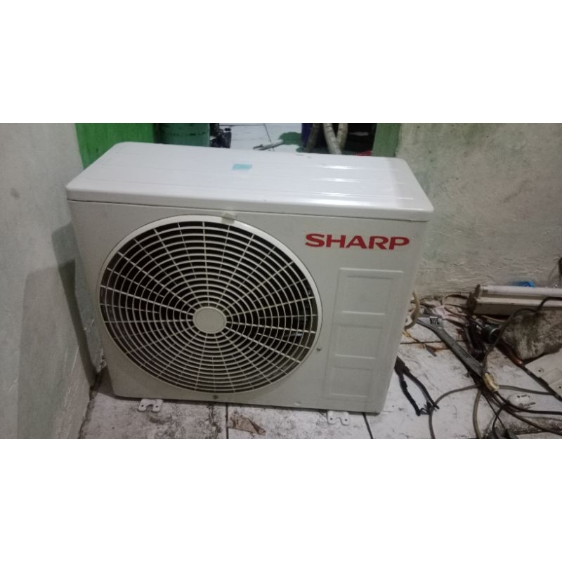 ac outdoor sharp 1/2 pk