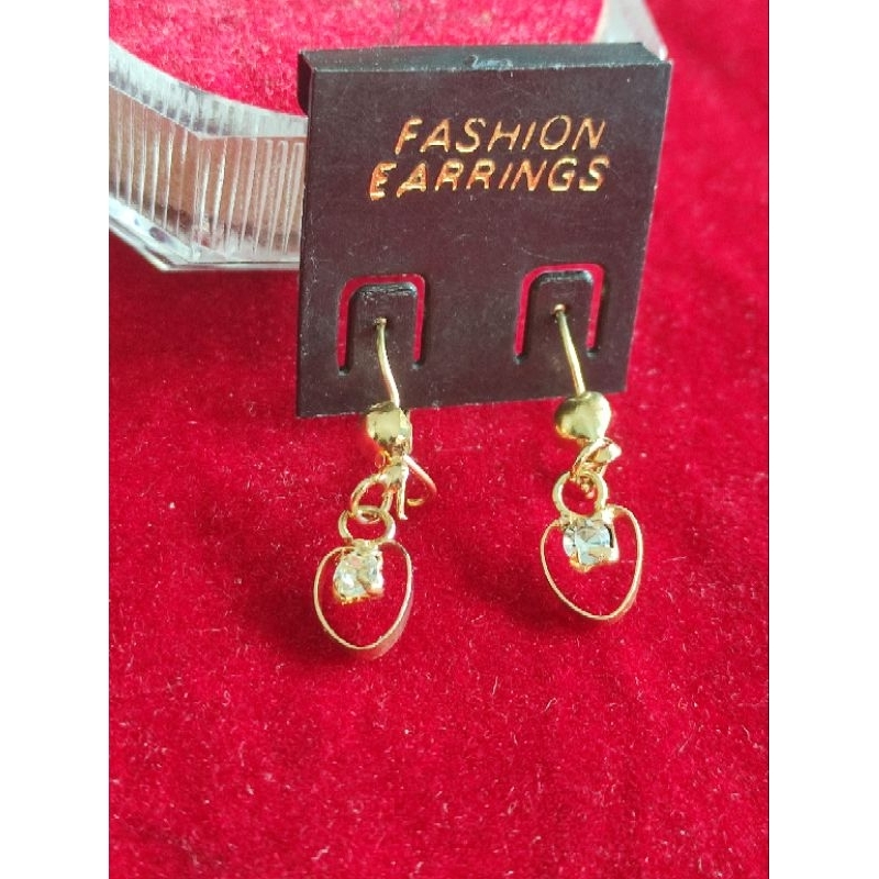 anting mainan mata, anting jurai, anting titanium, anting kristal, anting titanium