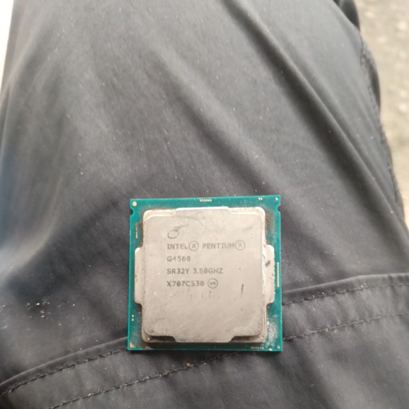 Prosesor Intel Pentium G4560 Socket 1151