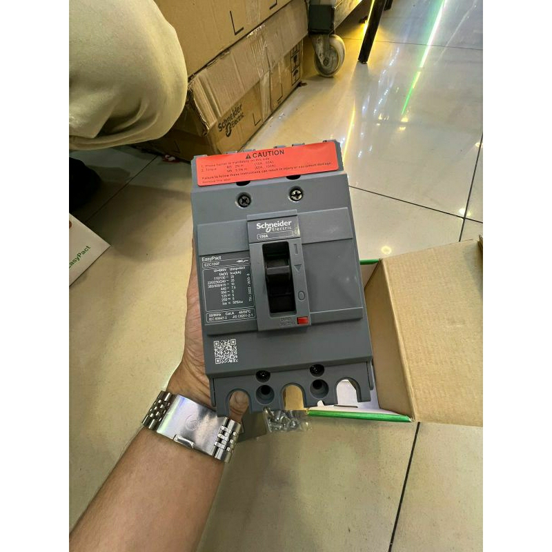 mccb 100amper 3pole Schneider ezc100f ori