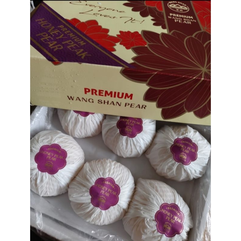 

Pear Premium Honey Peak Wangshan Gift Pear Imlek Hampers imlek