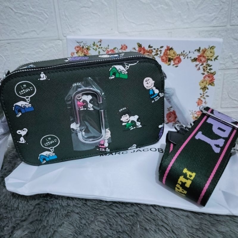 Tas selempang wanita SnapShot Snoopy