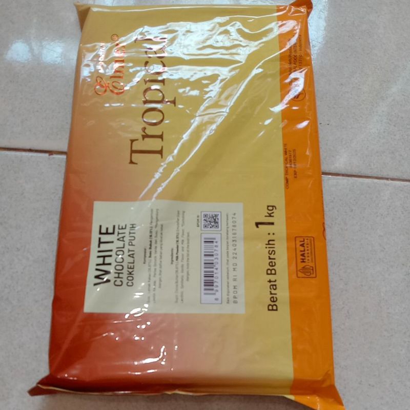 

Halal Tropi White Chocolate Putih Berat Bersih: 1 kg