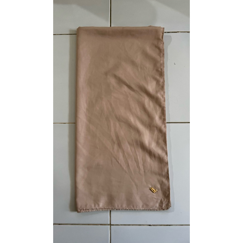 Preloved Scarf Polos HeyLocal Id