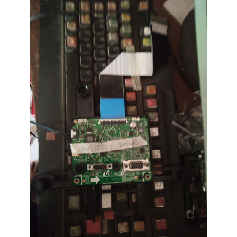 mesin monitor samsung s22d300