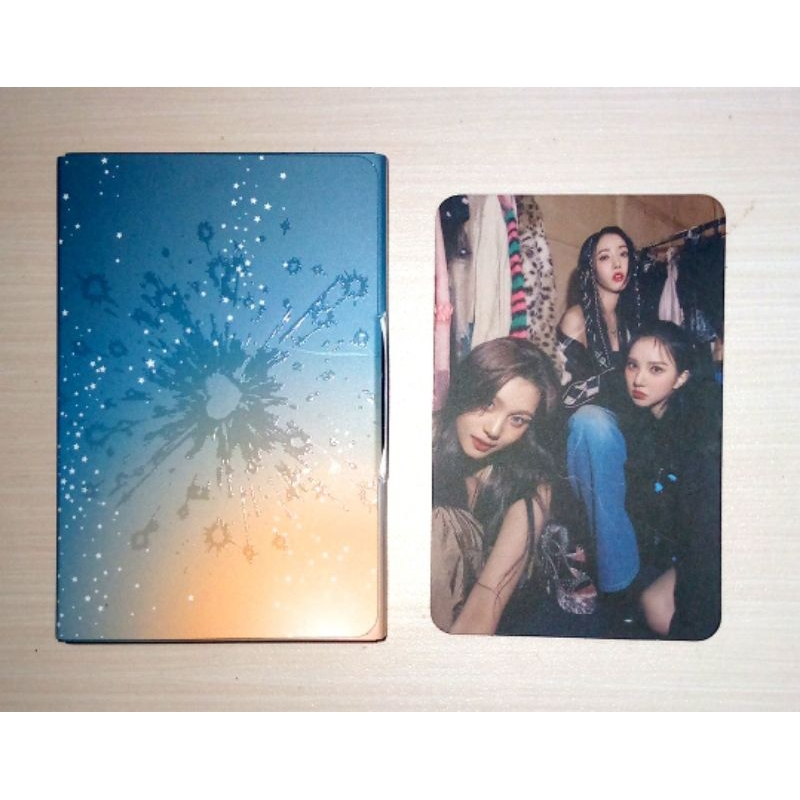 Album Only VIVIZ  QR Voyage Various Eunha Sinb Umji