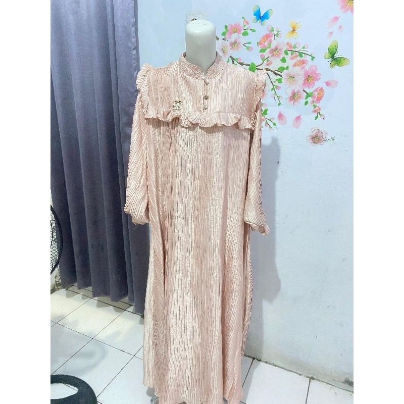 Preloved Shella Saukia