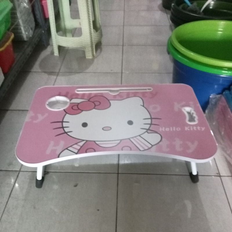 

Hello Kitty Meja Anak