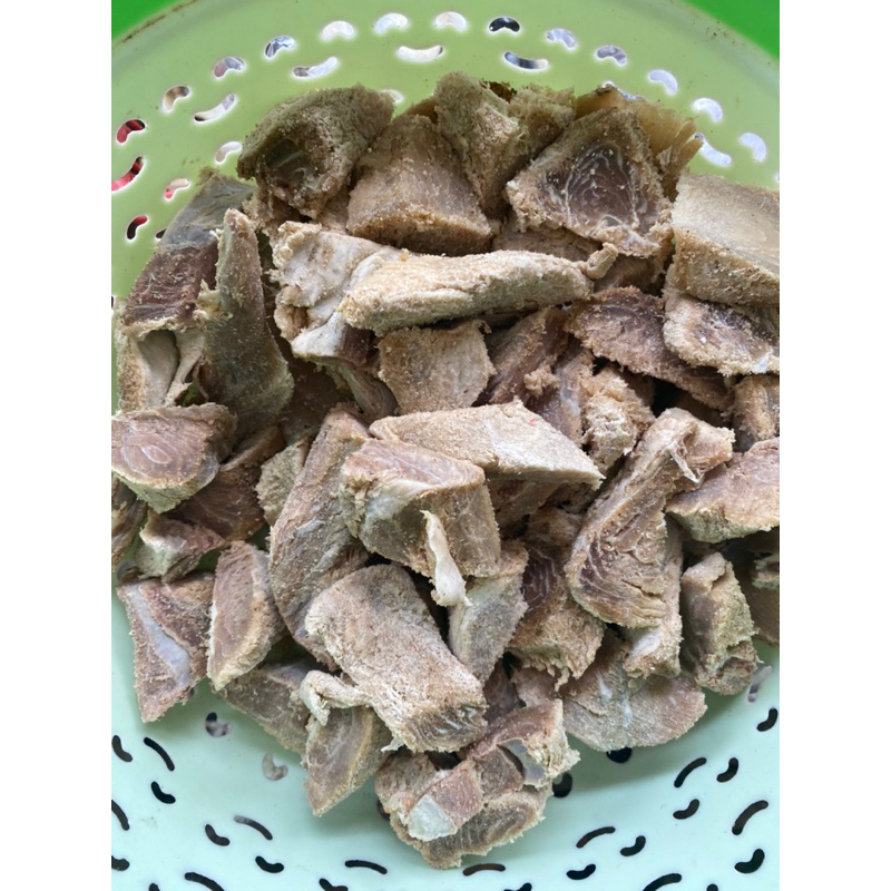 

Ikan asin cucut balok potong