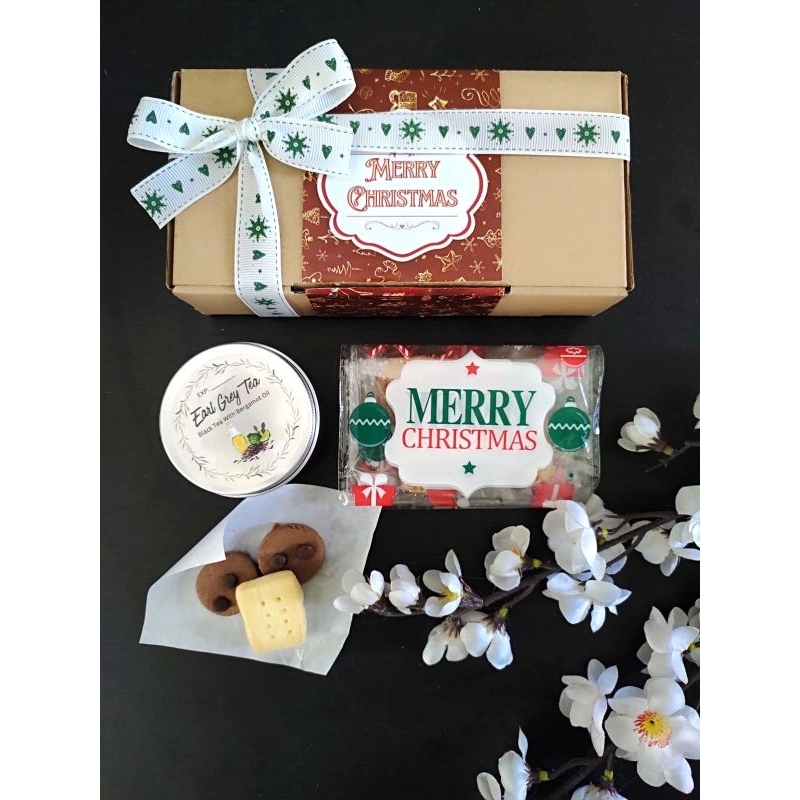 

Hampers Natal Unik - Kado Natal Unik Isi Teh dan Cookies