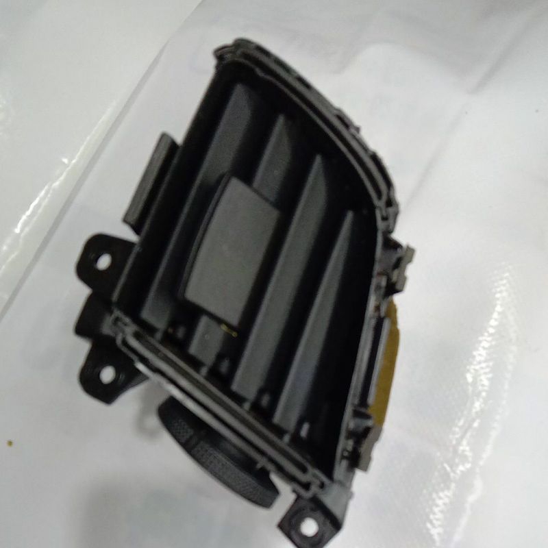 KISI KISI AC HONDA MOBILIO KIRI LH