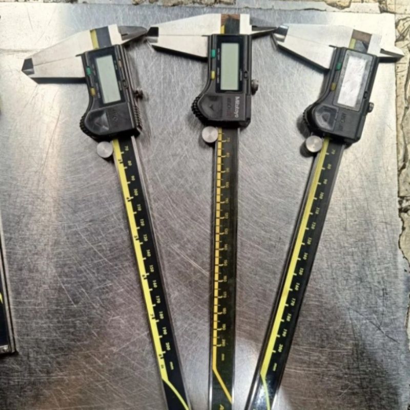 caliper digital 200 mm mitutoyo sigmat digital 200 mm 8 inch mitutoyo