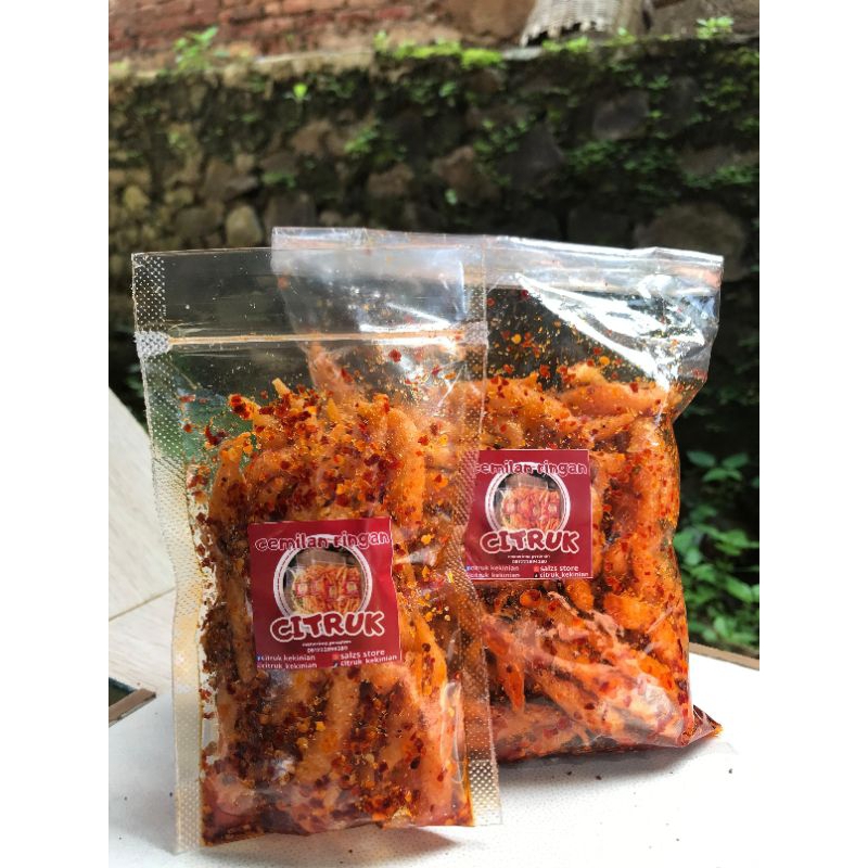 

kemasan doble pouch.varian ekstra pedas