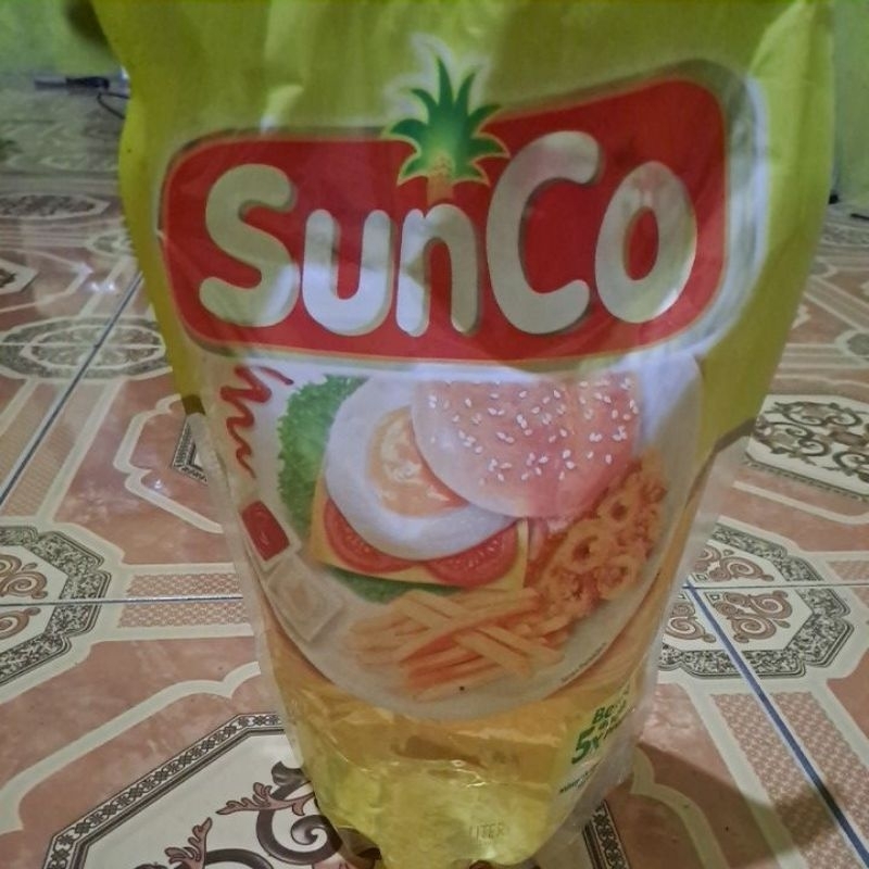 

minyak goreng sunco 2 liter