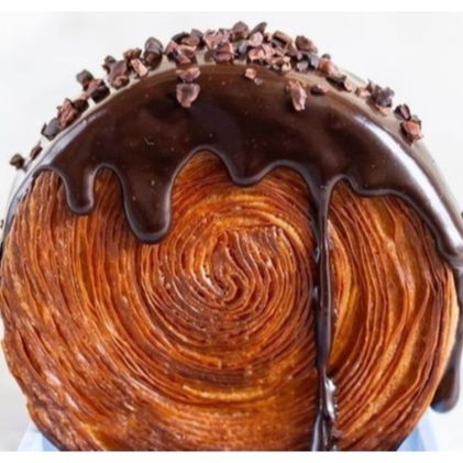 

MADAM BUN CROMBOLONI COKLAT ISI 6