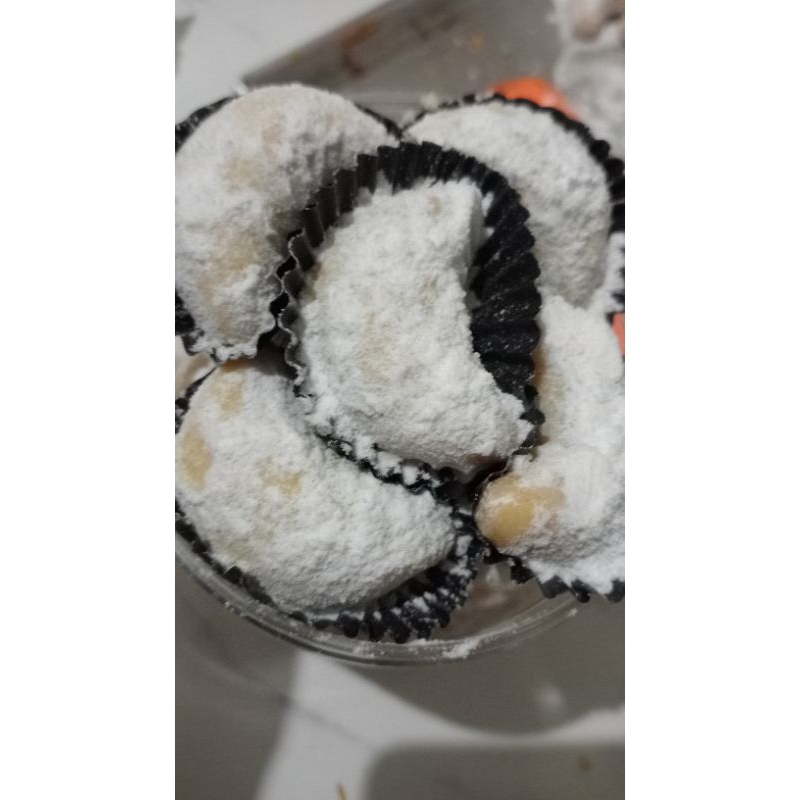 

kue kering salju