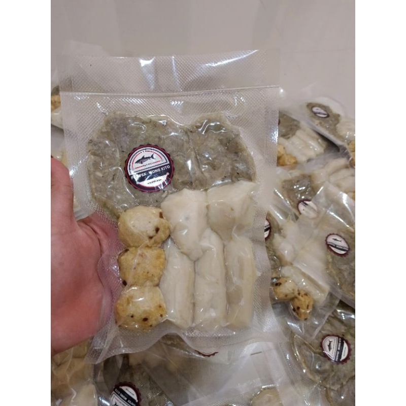 

Pempek Lengkap Paket A