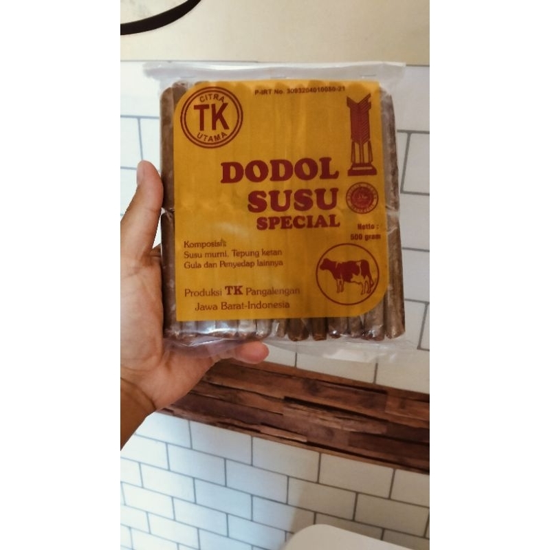 

DODOL SUSU KHAS PANGALENGAN KEMASAN plastik 500 gr