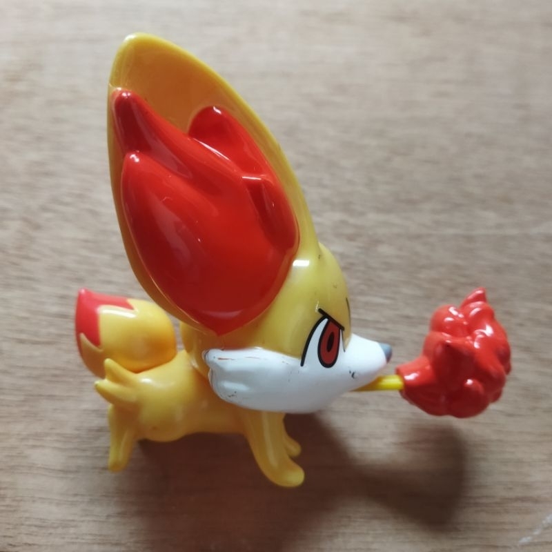 Fennekin Pokemon XY KFC Chaki Kids Meal