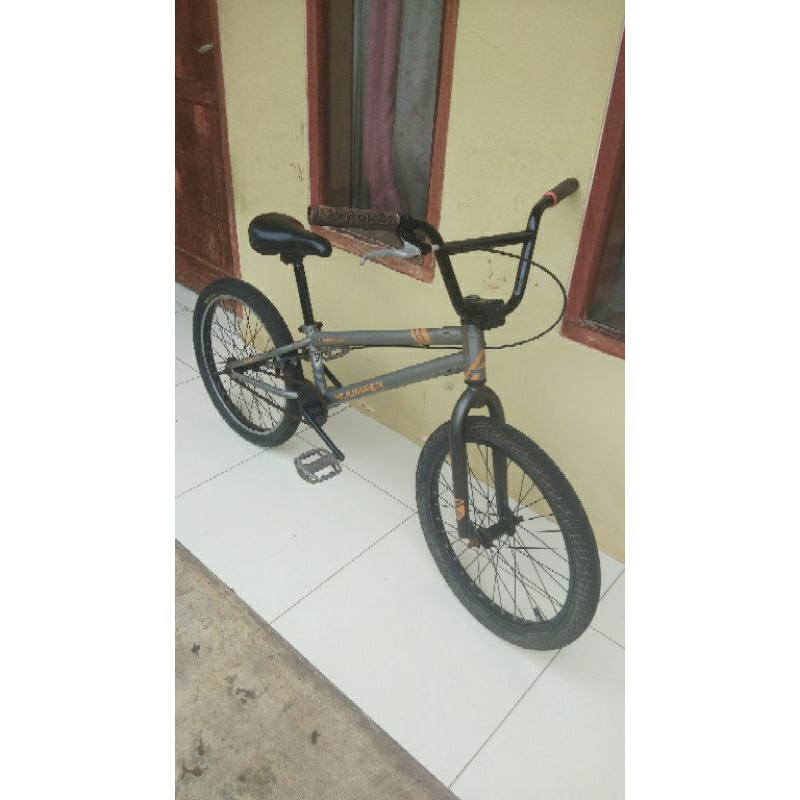 Sepeda BMX UNITED JUMPER PARK 01 bekas berkualitas