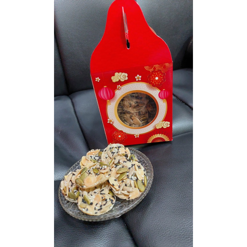 

hampers imlek / florentine Cookies / cemilan kacang kacangan / kacang sultan / cemilan sehat