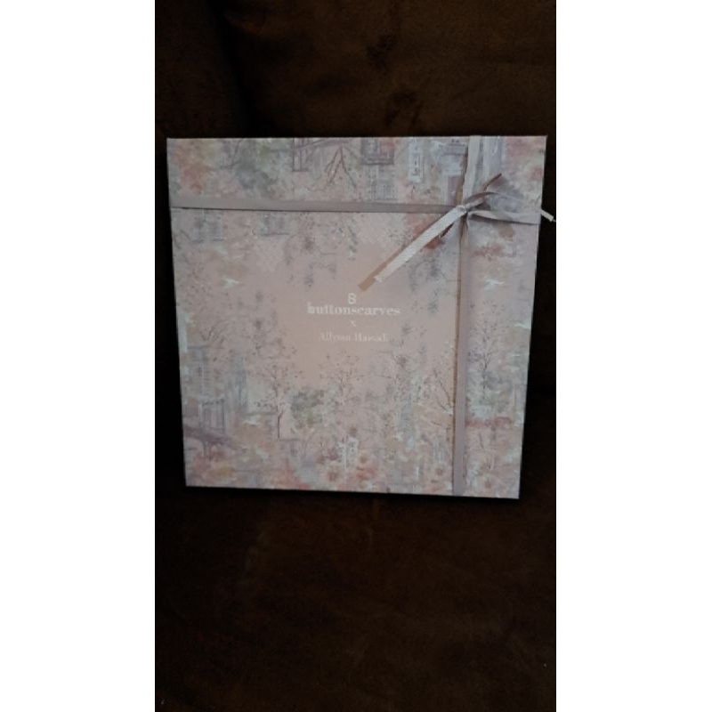 New buttonscarves ny3 bowery