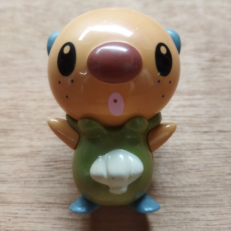 Oshawott Pokemon GO KFC Chaki Kids Meal