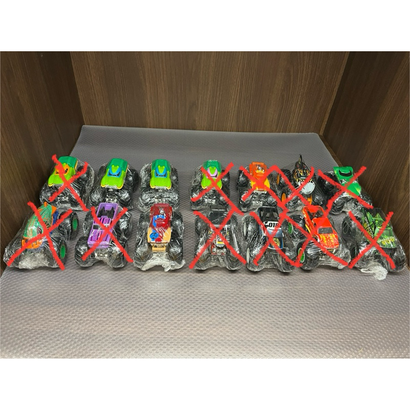 HOTWHEELS MONSTER TRUCK 1:64 koleksi murah 1 : 64  1/64