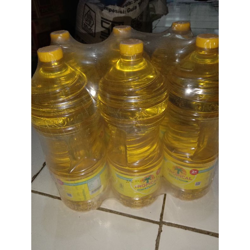 

Minyak Goreng Tropical 2 Liter 1pack isi 6 botol