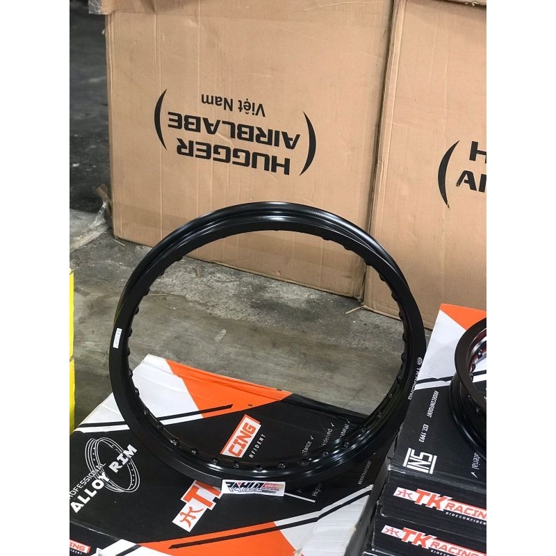 LINGKAR TK RACING UKURAN 215-18 HITAM