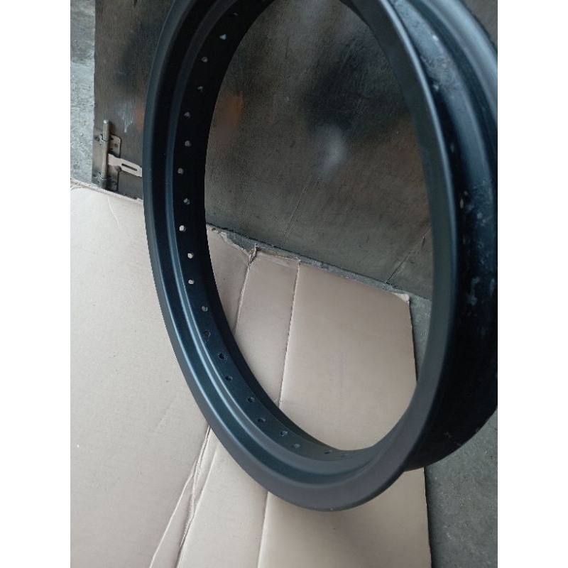 pelek aloy rink 17 2.50.pelek lebar 2.50.17 rossi