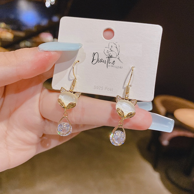 4 - Anting Elegan Amelinda- Anting Gantung Batu Mata Kucing - Anting Pesta - Dianthe Jewellery