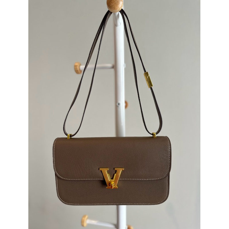 VONE WORLD MAXI TAUPE BAG