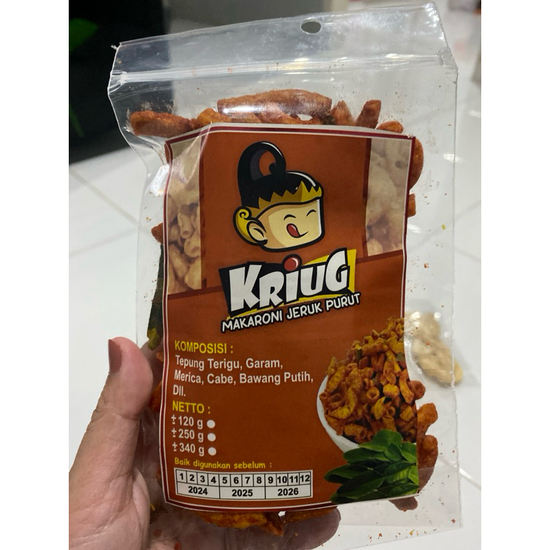 

makaroni pedas daun jeruk