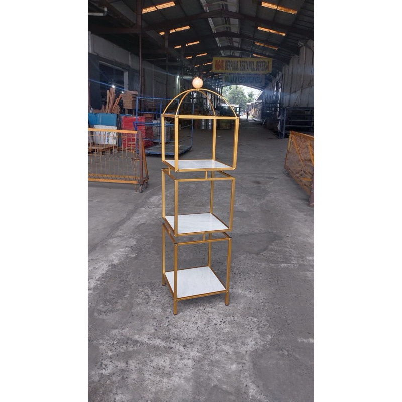 Rak susun istana /rak susun gold / pajangan hias gold