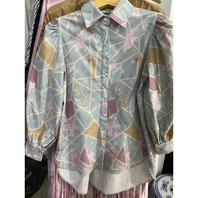 astera top jade buttonscarves x riamiranda size S Preloved