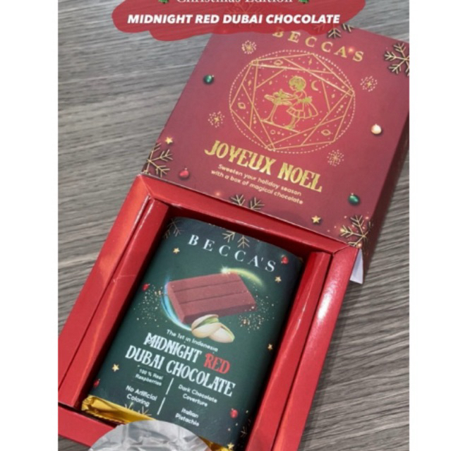 

HAMPRES NATAL[READY STOCK] Midnight Dubai Chocolate by Becca Bakehouse | 75 Gr | Red