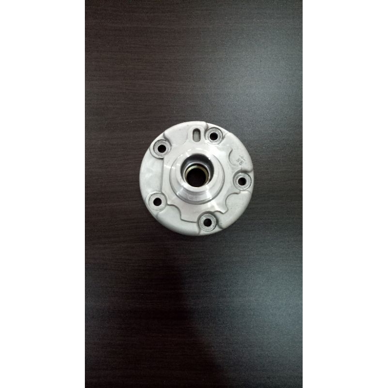 Kepala Kompresor AC Honda Mobilio, Ertiga, Veloz